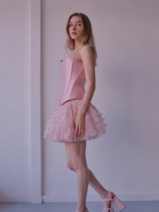 20 Top Pink Concert Outfit Ideas for 2025